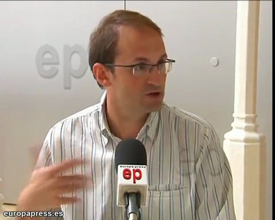 Joan Herrera pide un referéndum