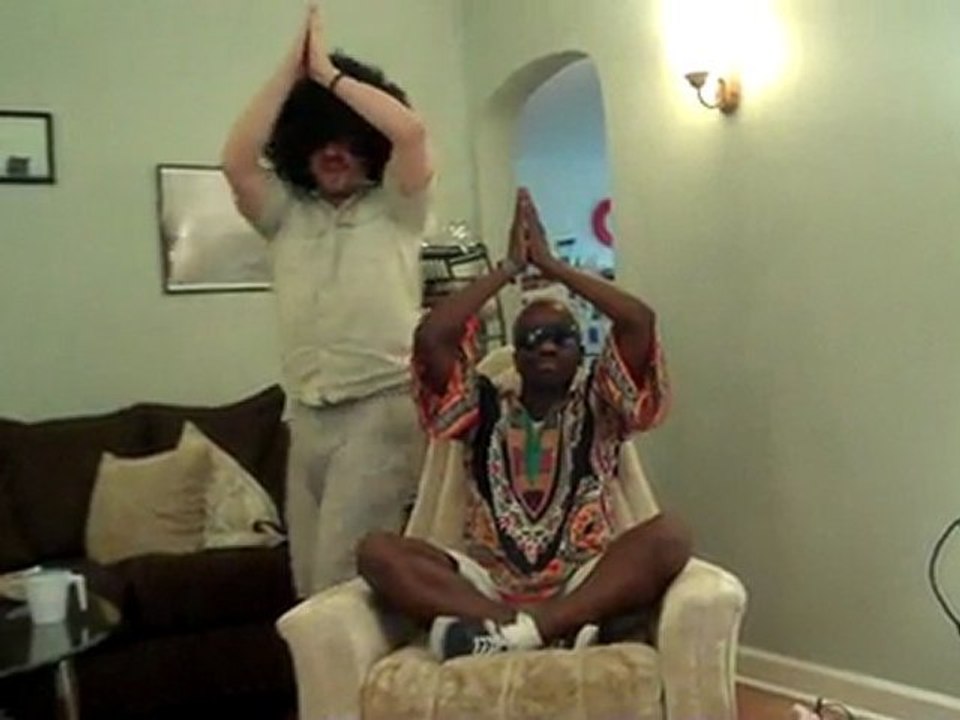 Dancing to TV Theme Songs: I dream of Afro-Jeanie