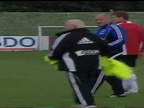 Martin Jol se entrenará al Fulham