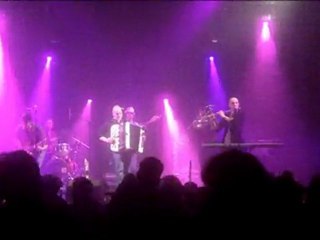 extrait macadam bazar la cité à rennes novembre 2010