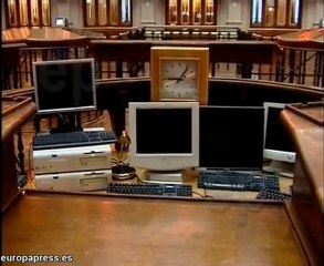 El Ibex 35 continúa en la cota de los 10.000