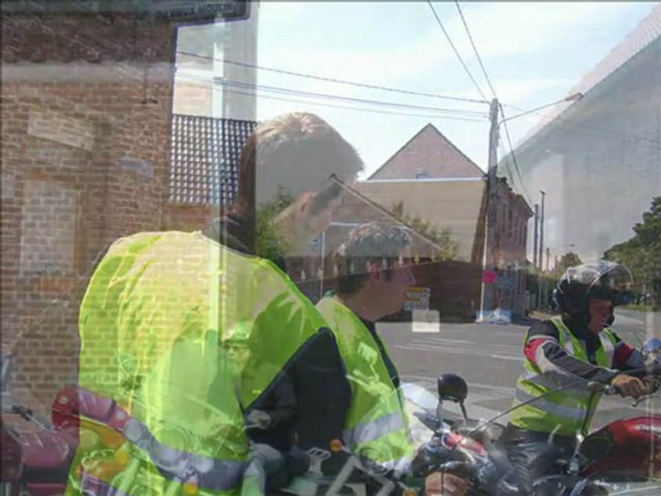 BALADE MOTO DU MCP-1460 LE 4 JUIN 2011 KERMESSE DE LA BRUYERE + STAND