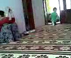 2011 kolbasti :D:D süperrrr izlemeden gecmeyin kopucaksınız...