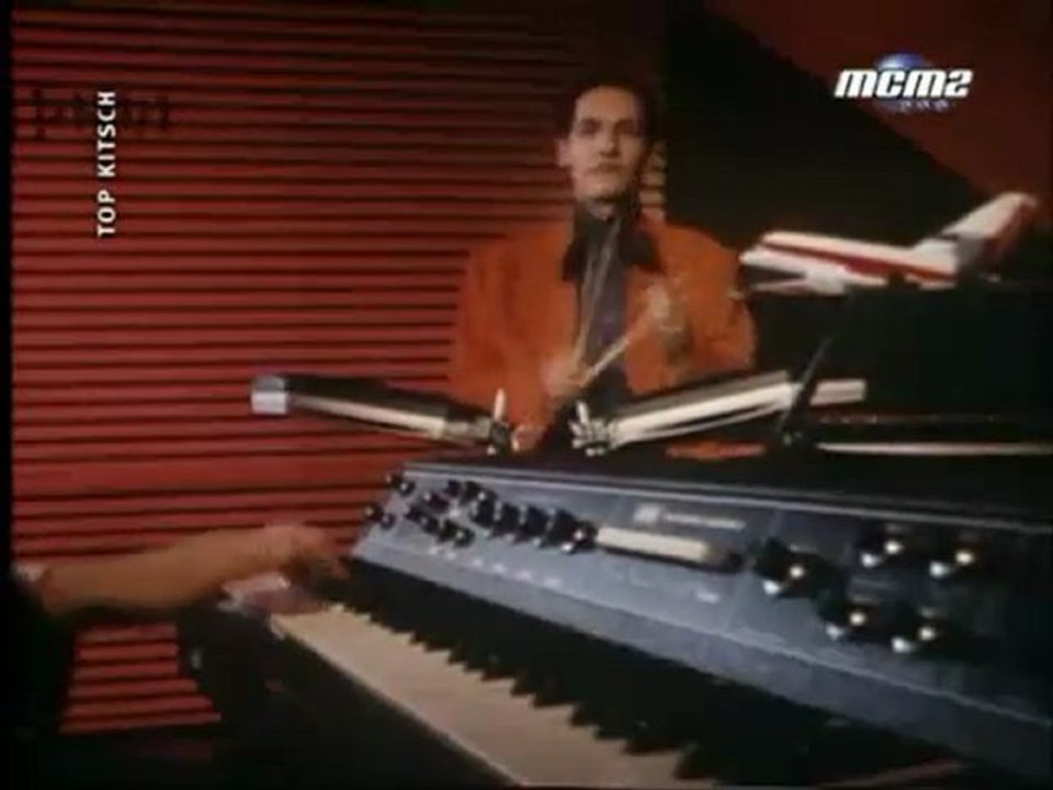 Les Avions Nuit Sauvage