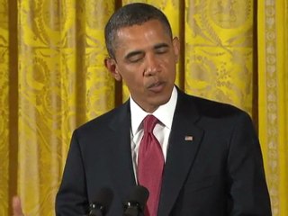 Obama, Merkel see pressure mounting on Kadhafi