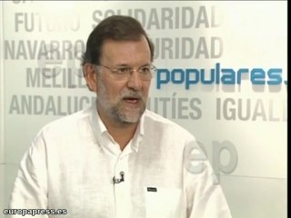 下载视频: Rajoy confía en Gallardón y Aguirre