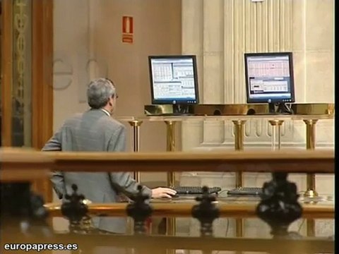 El Ibex 35 cae en el inicio de sesión