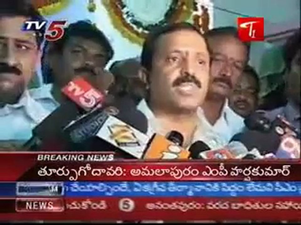 Madhu Ysahki Seriously Responded   About YSRs Chopper Accident