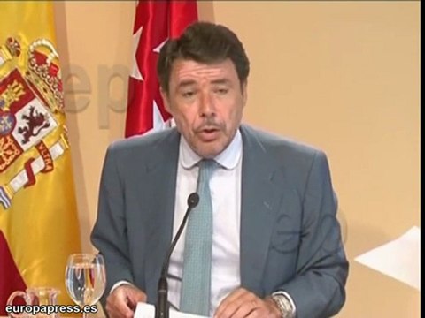 González defiende la sanidad madrileña