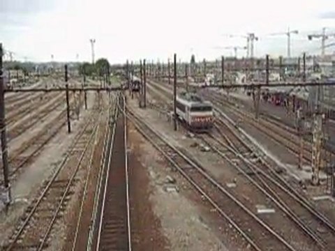 BB 407273 SNCF en manoeuvre