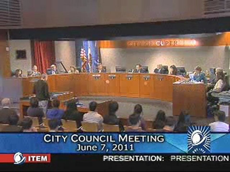 Steve Jobs Presents to the Cupertino City Council