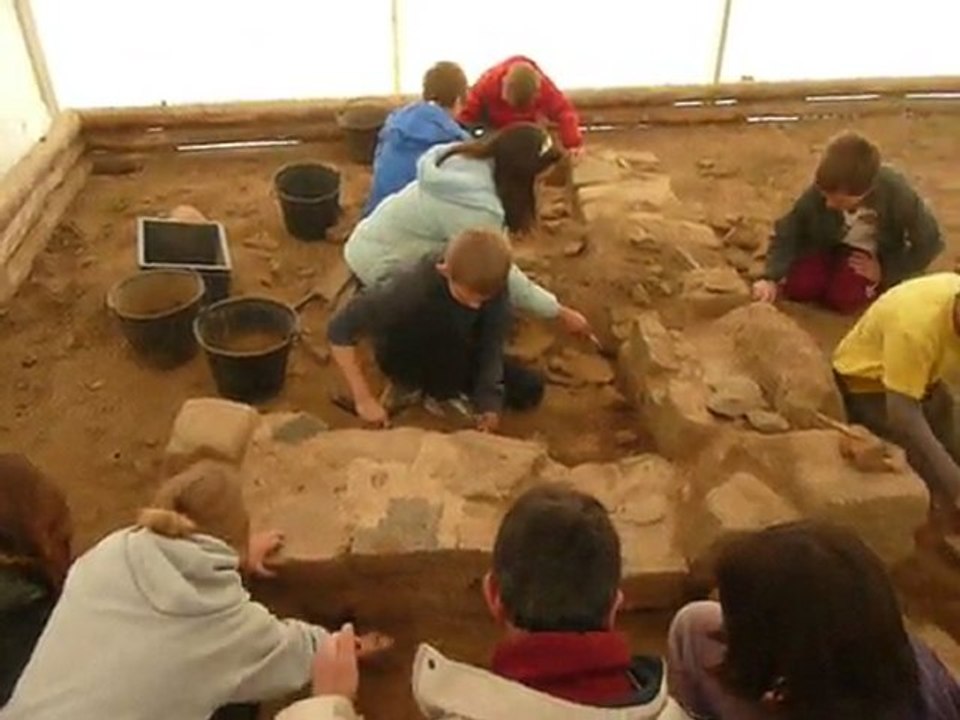 Bibracte 2010, travail de fouille