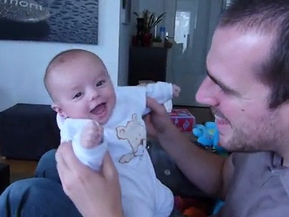 Premier rire de Mathis