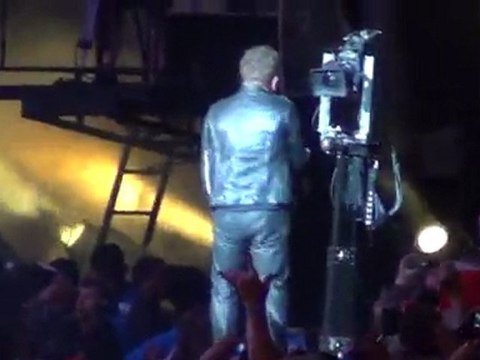 U2 - Elevation - Oakland 6-7-2011