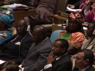 ONU insta en cumbre de Nueva York a erradicar el sida en 10 años