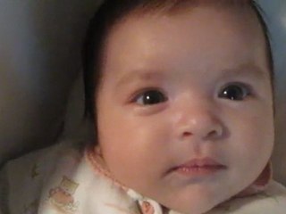 Qué nenita simpatica !!