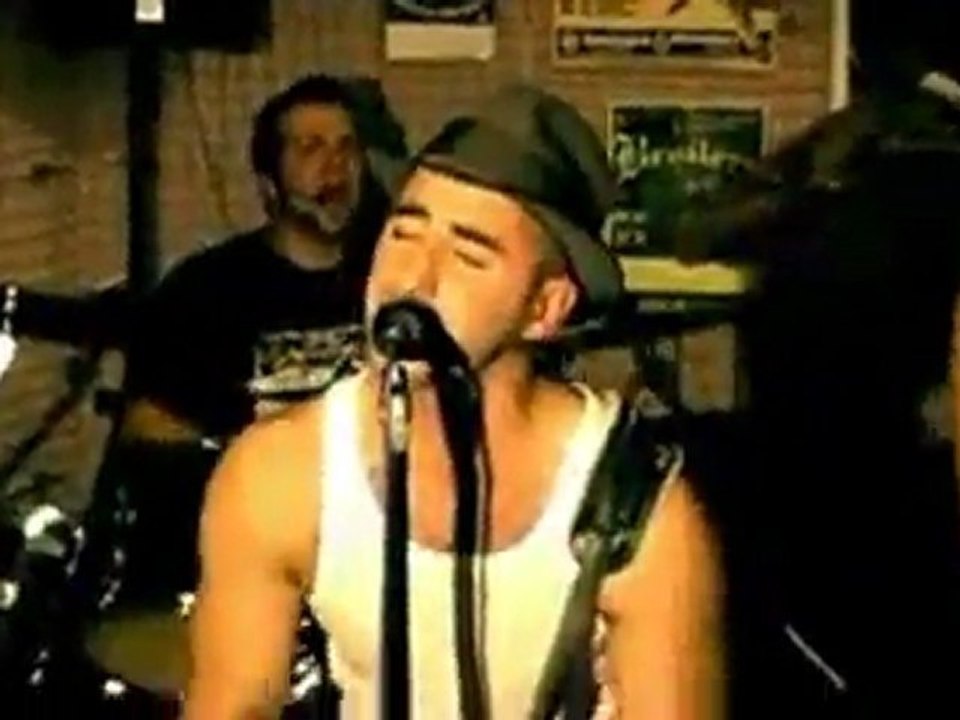 Broilers // (Ich Bin) Bei Dir (2004)