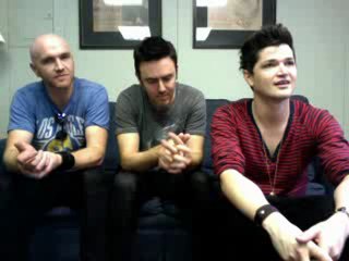 Artist Chat Live - The SCript
