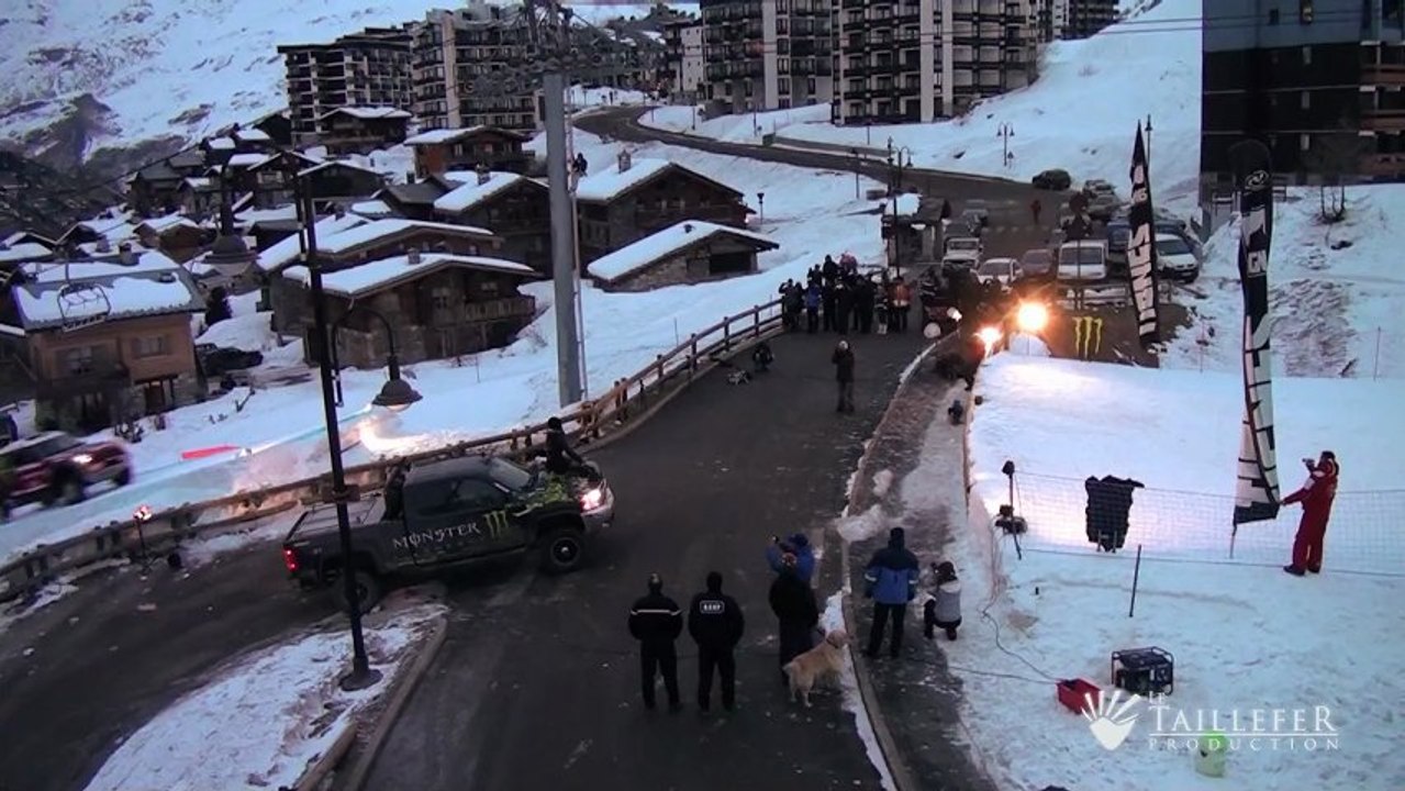 Prise de vues aériennes / Show Mini à Tignes