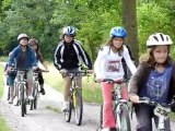 Nettoyage du sentier botanique de Mulcey par les écoliers de CM1/CM2