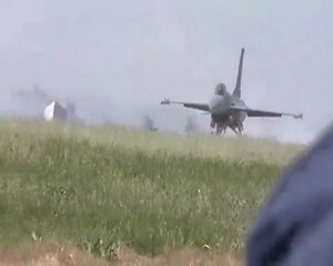 ÇİĞLİ 2011 TÜRKİYE AİR SHOV GÖRÜNTÜLERİ