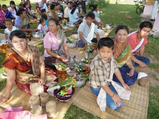 Cérémonie Défunts LAOS