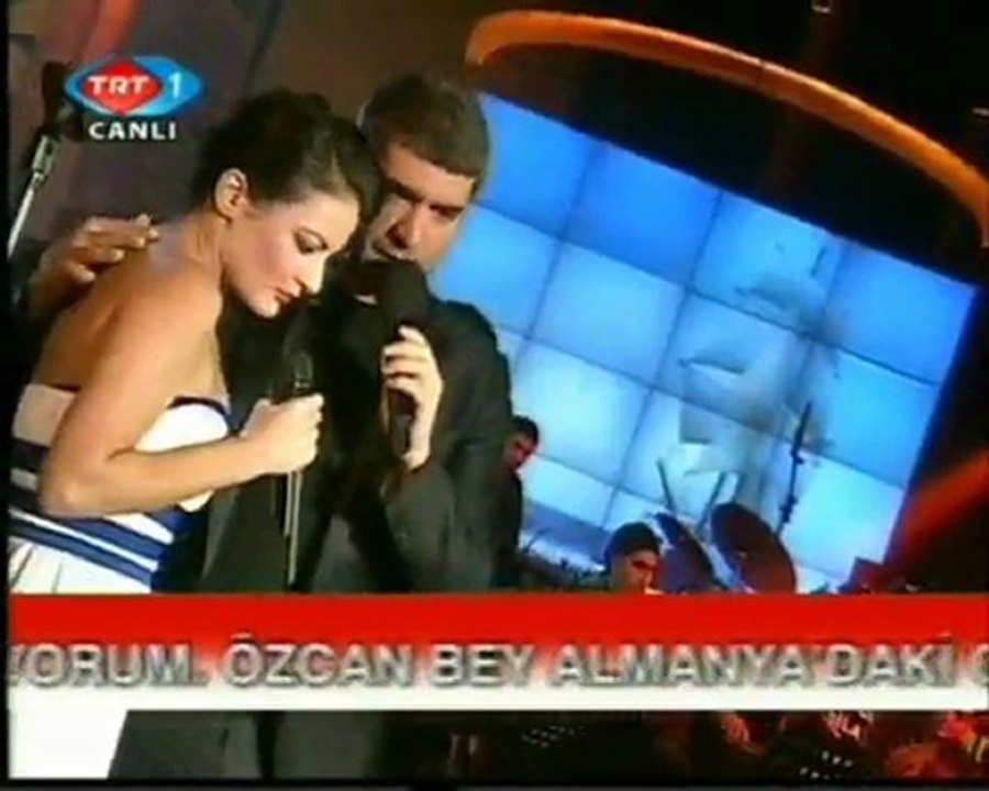 Özcan Deniz&Göksel-Gemiler-İki Renk