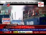 Somali pirates holding 100 Indian sailors