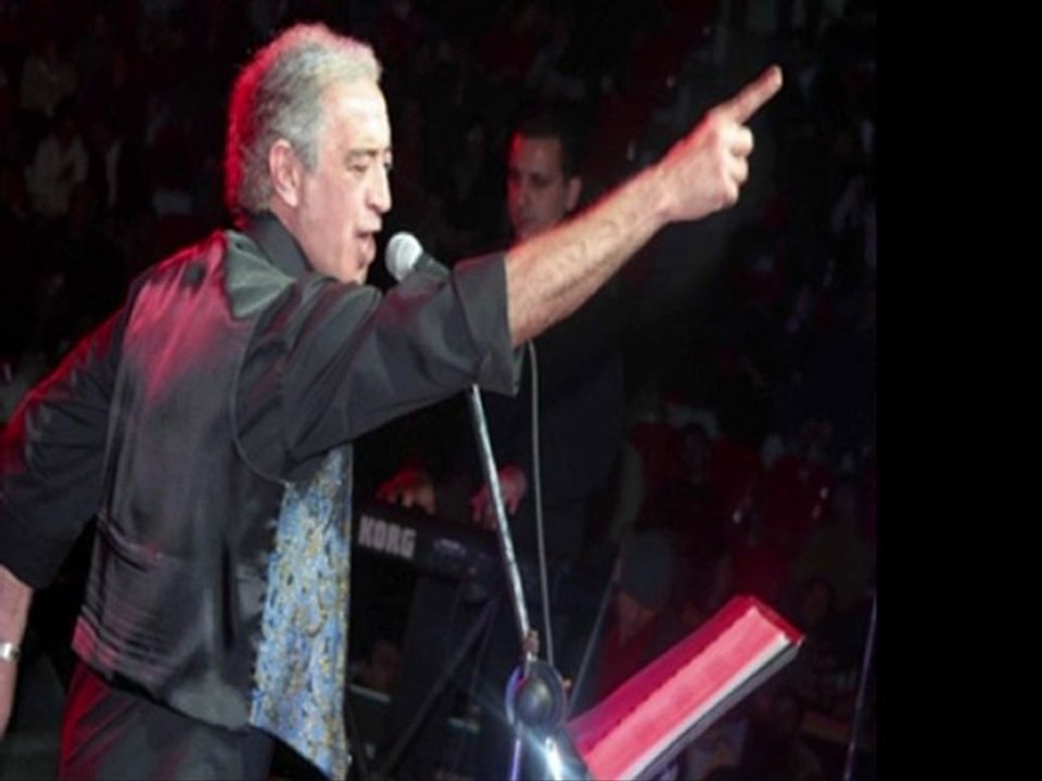 Edip Akbayram - Sokağın Tavanı Kadar