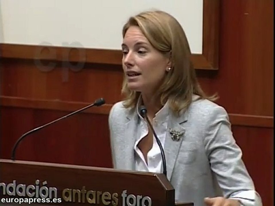 Quiroga carga contra Zapatero