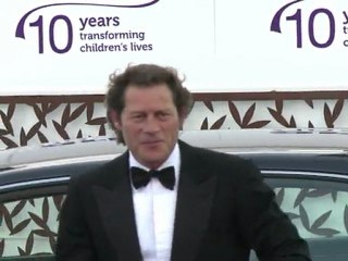 William, Kate attend charity dinner at future home