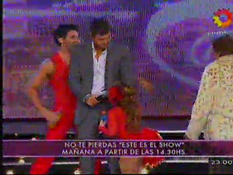 HERNÁN PIQUÍN Y NOELIA - BAILANDO 2011 - PARTE II