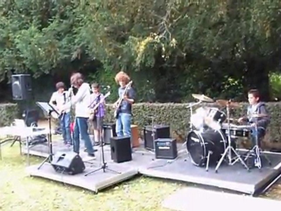 Festilycée: le Rock des collégiens(1)