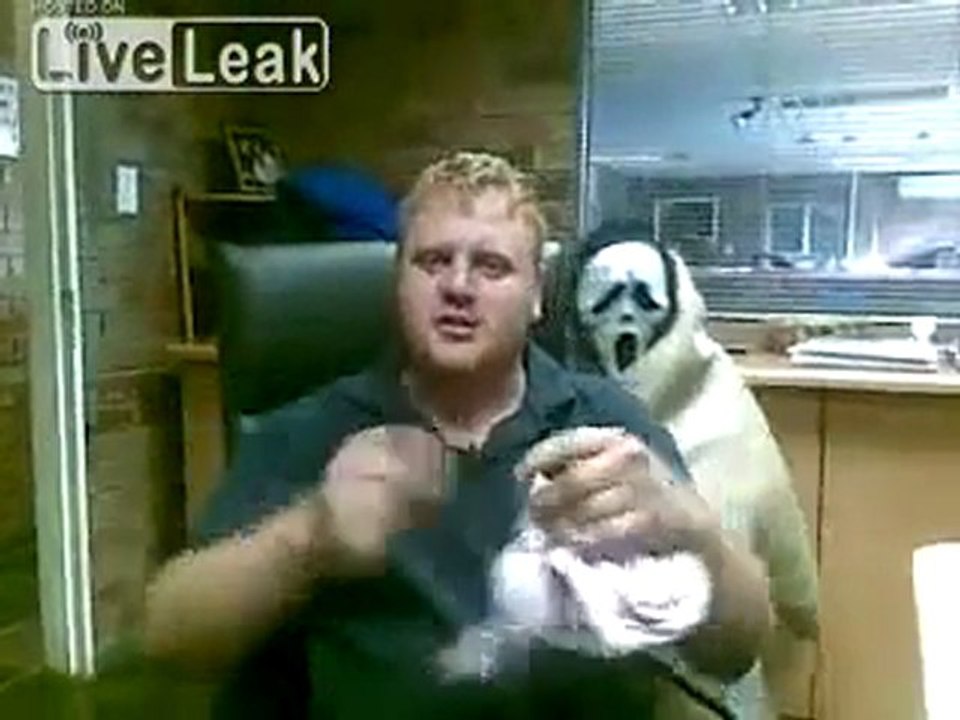 Scream Maske Streich - LOL!