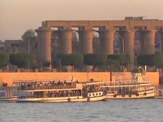 Néfertiti, la Reine mystérieuse - Documentaire