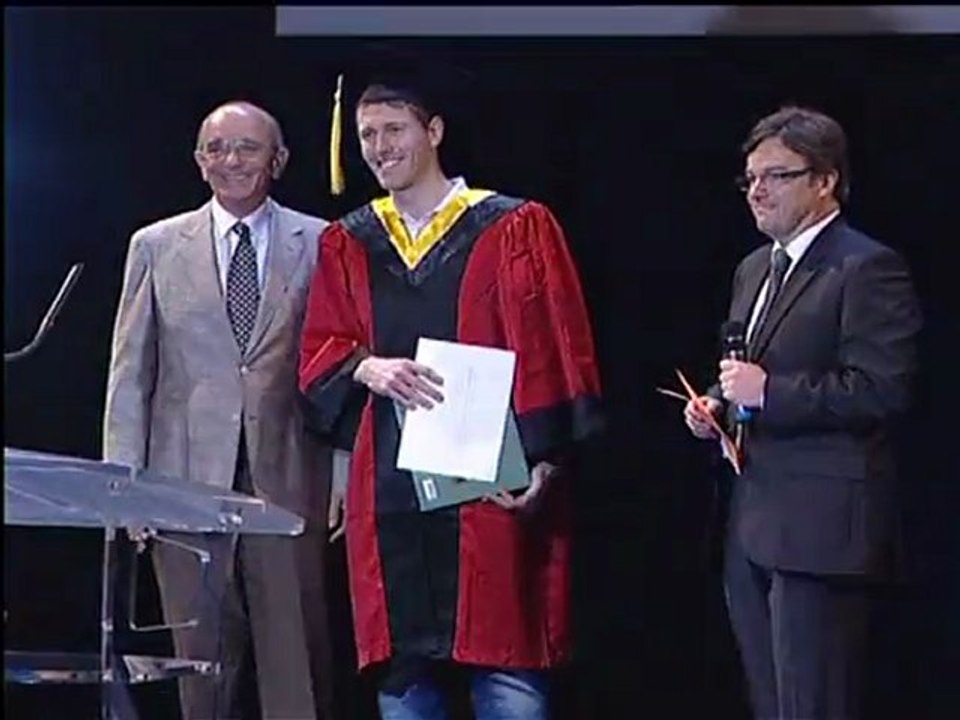 Gilles Mitteau - Bernard Angot - Cérémonie des Diplômes ESC Rennes 2011