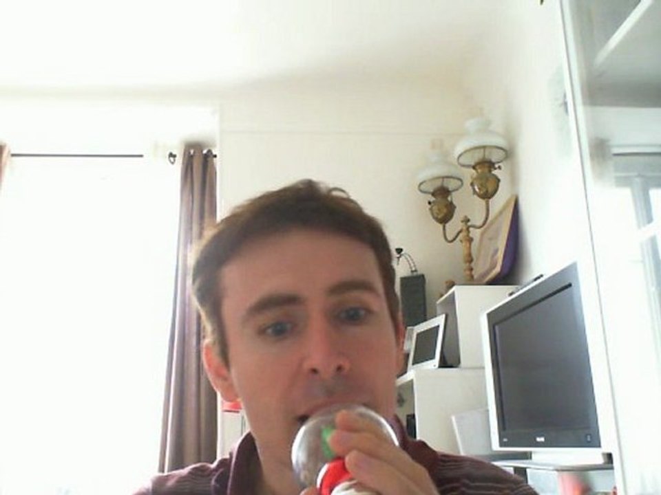 Wiwi égratigne "on vient de là"