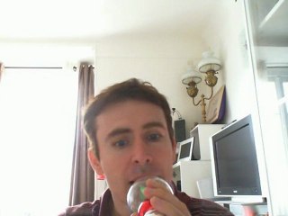 Wiwi égratigne "on vient de là"