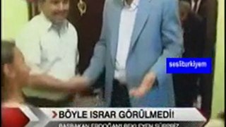 Basbakani ikna edip evine götüren cocuk