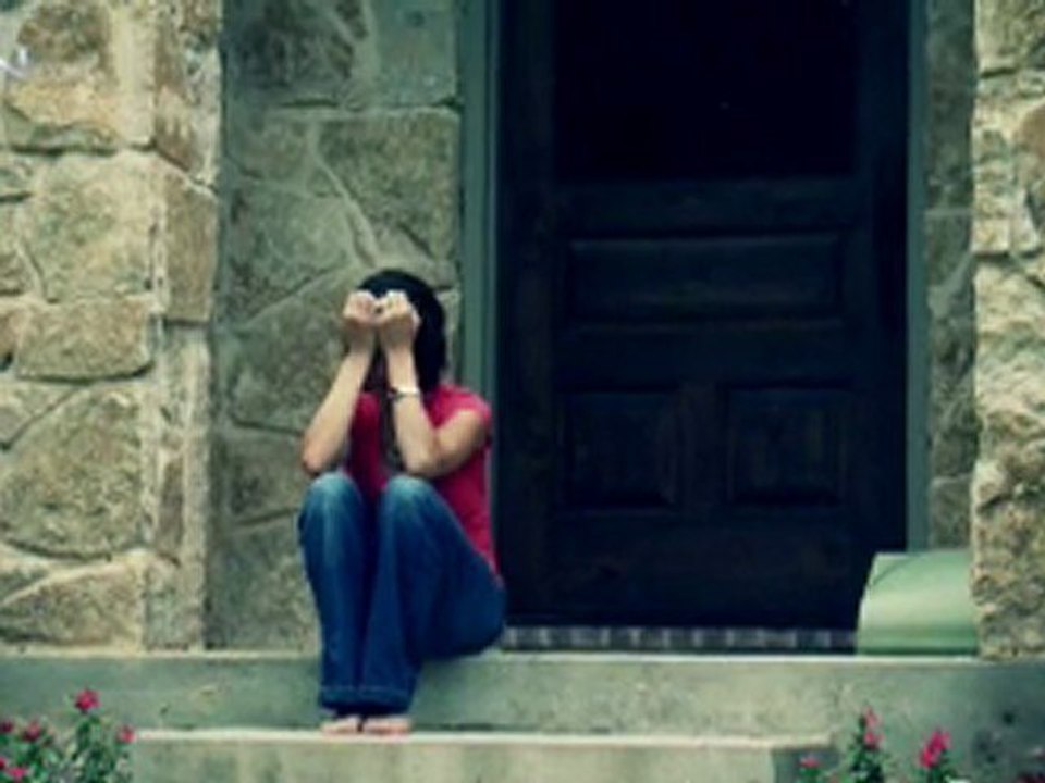 Amy Woods: Hiding Her Bulimia - CBN.com