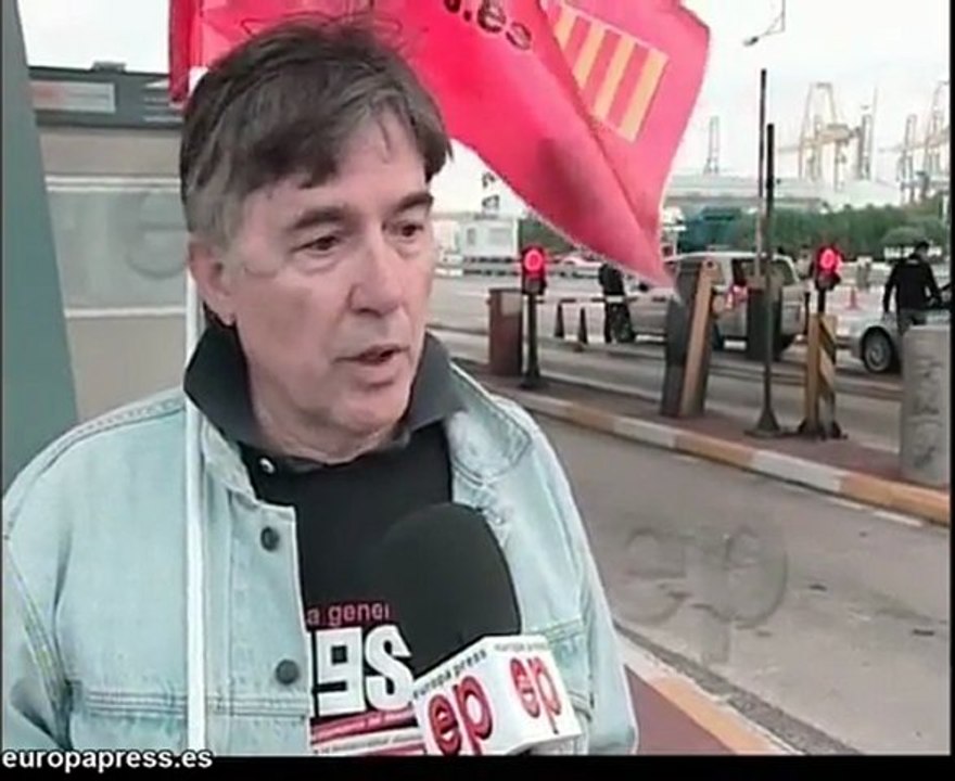 Puerto de Valencia secunda la huelga al 100 por cien, según