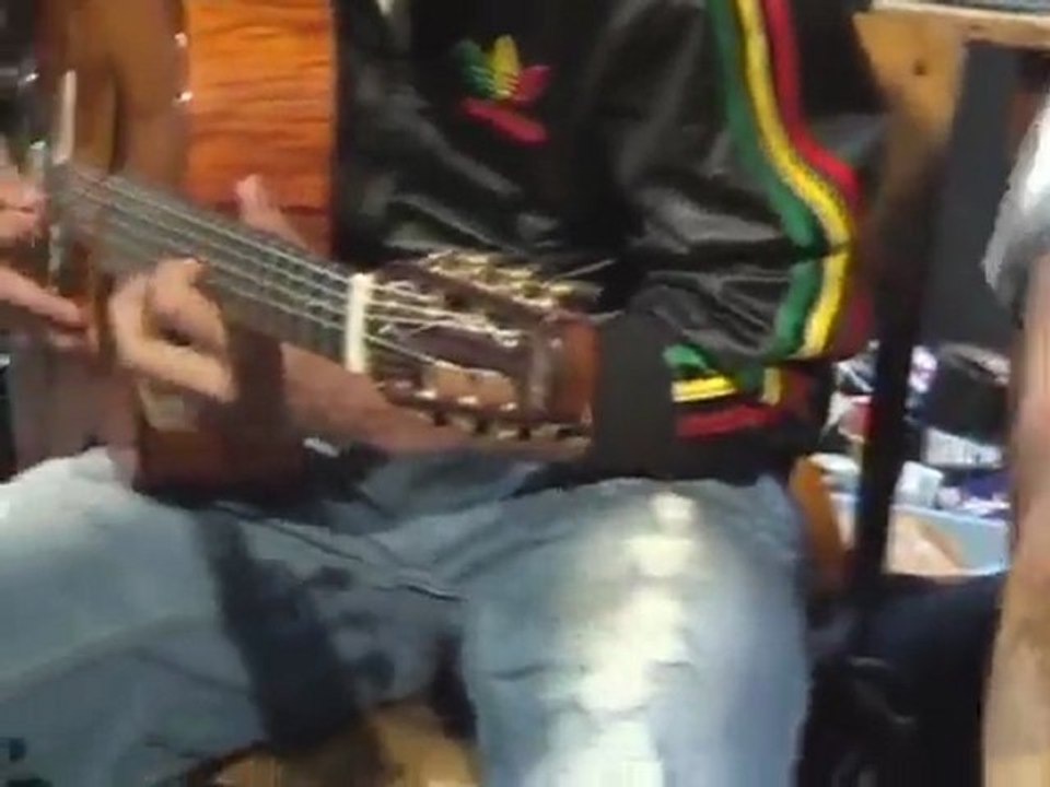 Festival Les Puces de St Ouen (La Boite Noire)