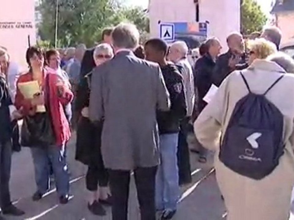 Orléans:manifestation pour des jeunes sans papiers