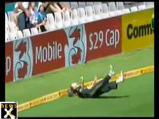 Cricketer Ellyse Perry in Australian Football World Cup squad