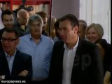 Tomás Gómez deposita su voto en Parla