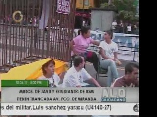 Jóvenes cierran Av. Francisco de Miranda