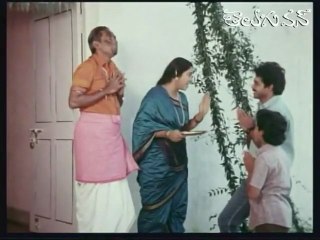 Sri Lakshmi Comedy From Swarna Kamalam