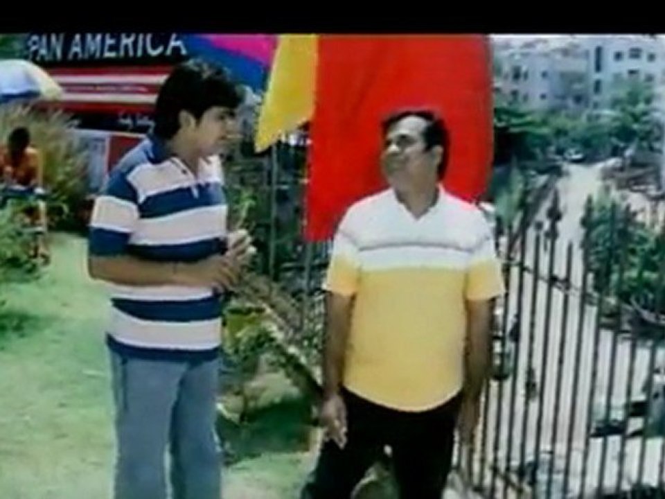 Brahmanandam escapes from Mental Hospital