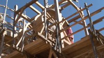 Construction du château fort de Guedelon