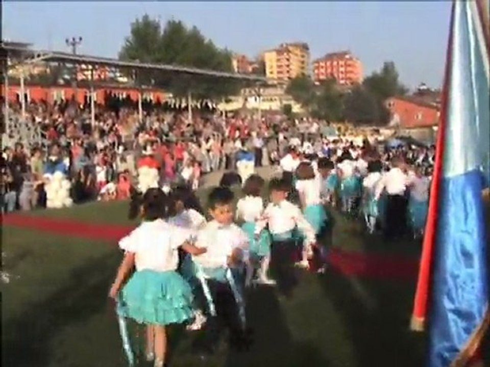 a.zeki atalay iöo  mezuniyet töreni ana sınıfı gösterisi